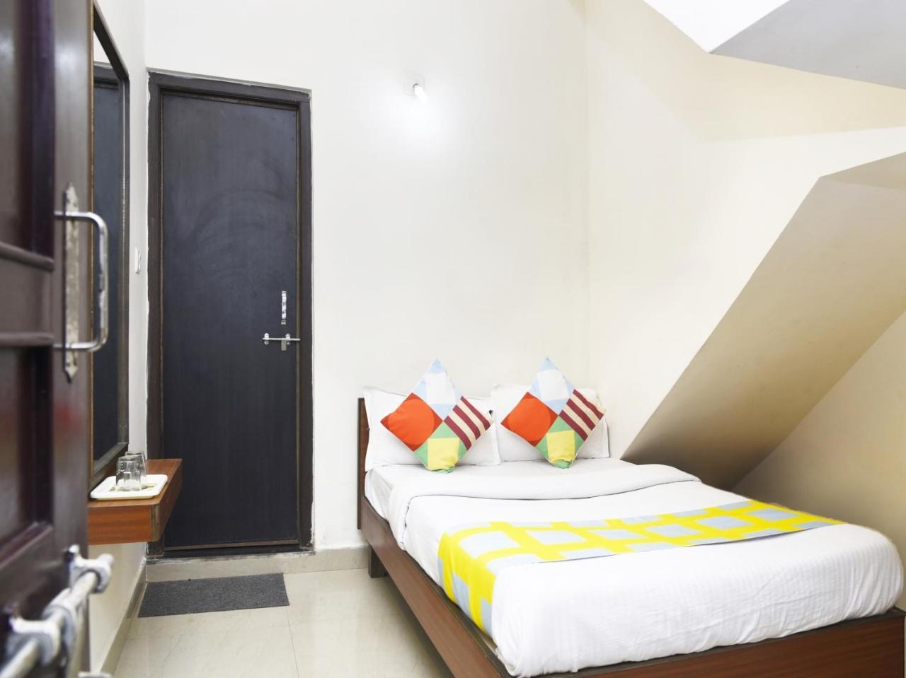 Elegant 1Br Stay In Mount Abu Central المظهر الخارجي الصورة